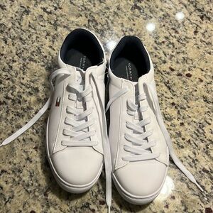 Men’s Tommy Hilfiger white sneakers- Brand New